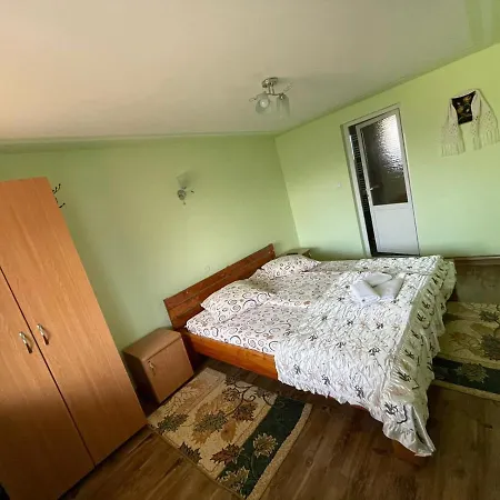 Guest house Casa Marinca